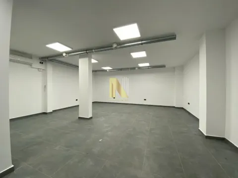 Izdavanje, poslovni prostor, 111m², Veternička rampa, Novi Sad Sve Podlokacije - image 7