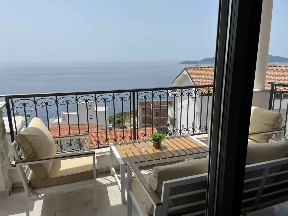 Sale, two bedroom apartment, 67m², Pržno, Budva