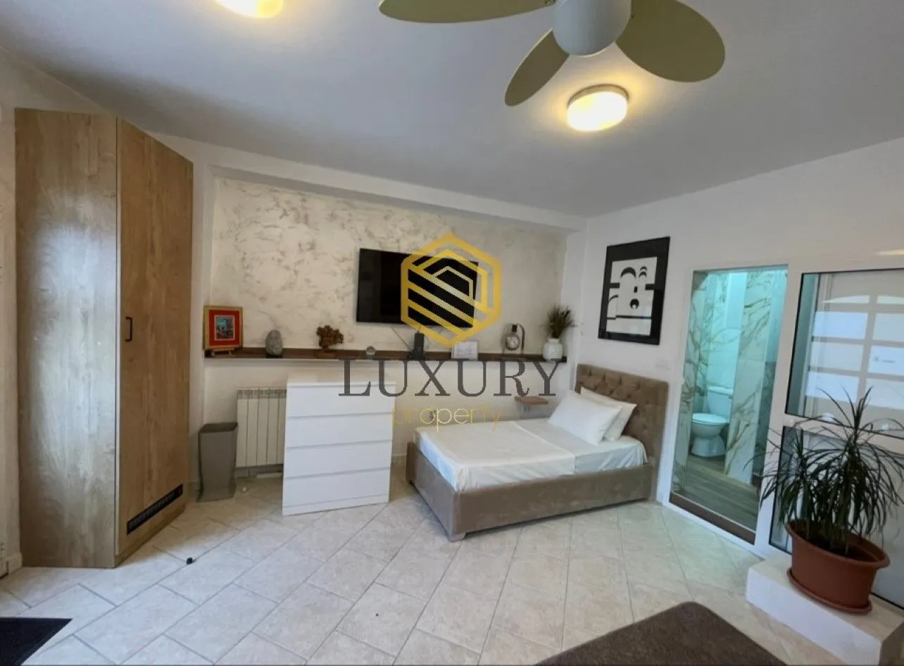 Rent, studio apartment, 35m², Stara Varoš, Podgorica