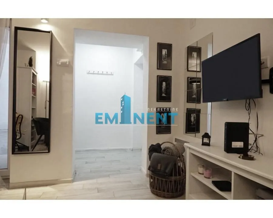 Rent, apartment, 34m², Stari Grad, Beograd