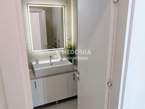 Izdavanje, trosoban stan, 60m², Lion, Zvezdara Sve Podlokacije - image 19