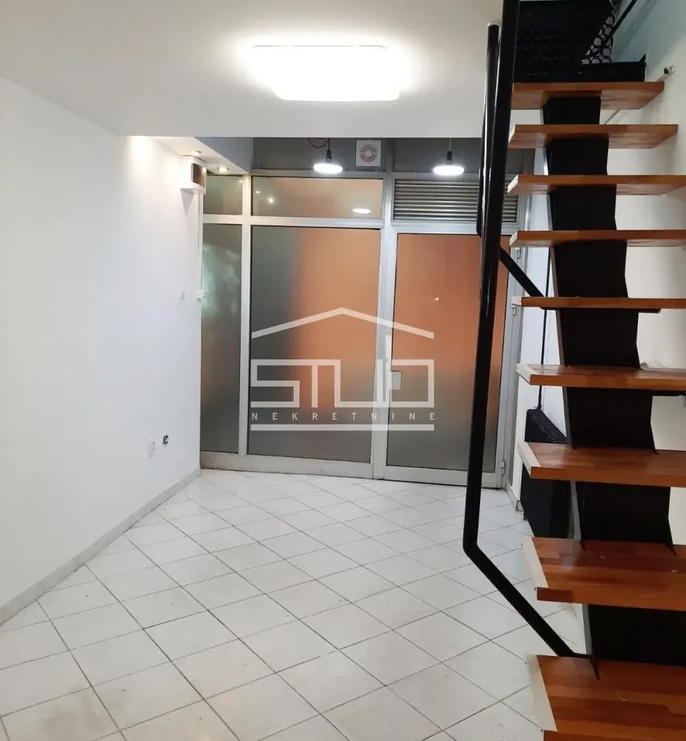 Sale, office space, 23m², Banovo Brdo, Beograd