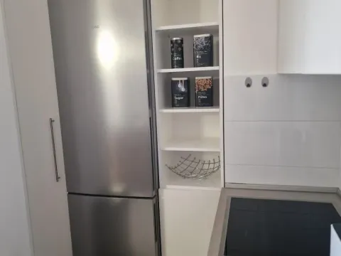 Izdavanje, trosoban stan, 105m², Centar, Novi Sad - image 7