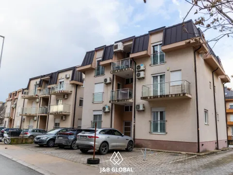 Rent, one bedroom apartment, 50m², Central Point, Podgorica - image 12