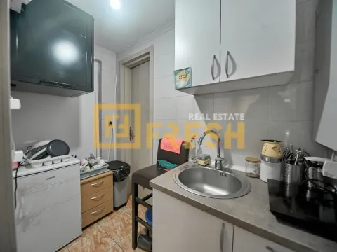 Izdavanje, poslovni prostor, 139m², Preko Morače, Podgorica - image 10