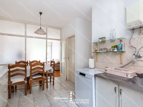 Sale, two bedroom apartment, 66m², Centar, Herceg Novi - image 6