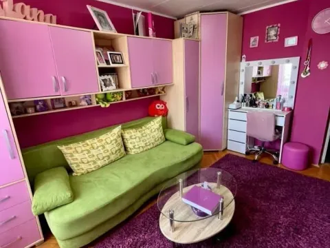 Sale, three bedroom apartment, 77m², Medijana, Niš - image 10