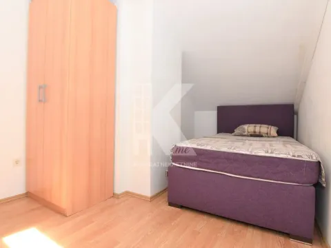 Prodaja, trosoban stan, 94m², 1 maj, Podgorica - image 5