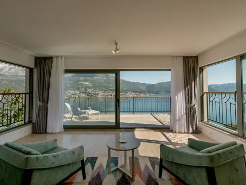 Sale, house, 236m², Njivice, Herceg Novi - image 5