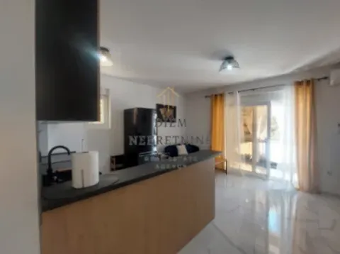 Izdavanje, dvosoban stan, 50m², Seljanovo, Tivat - image 4