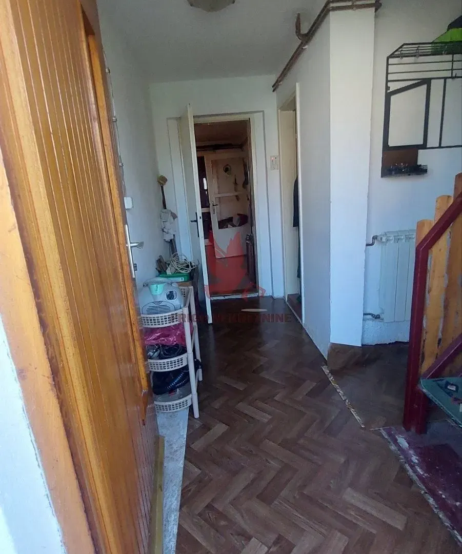 Prodaja, kuća, 118m², Centar, Topola