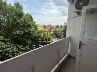 Izdavanje, dvosoban stan, 75m², Pejton, Podgorica - image 4