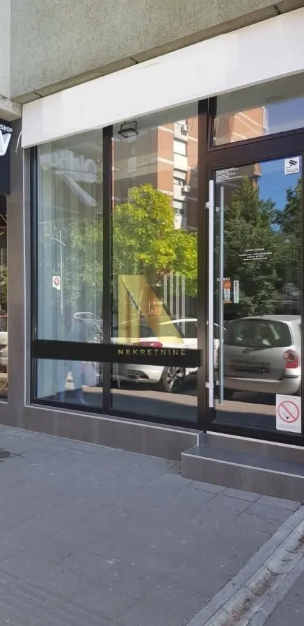 Rent, office space, 45m², Bulevar Oslobodjenja, Novi Sad Sve Podlokacije