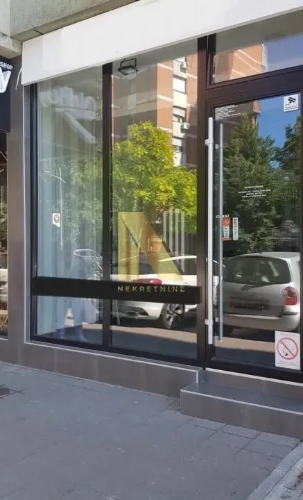 Rent, office space, 45m², Bulevar Oslobodjenja, Novi Sad Sve Podlokacije