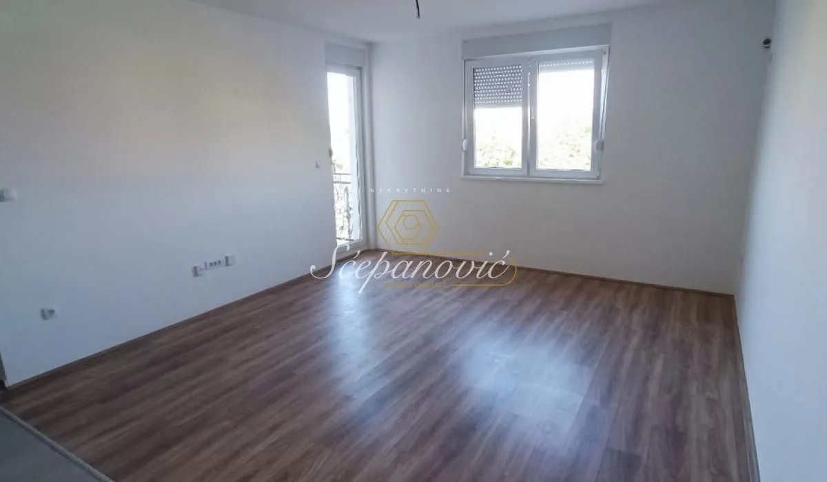 Prodaja, dvosoban stan, 45m², Veternička rampa, Novi Sad Sve Podlokacije