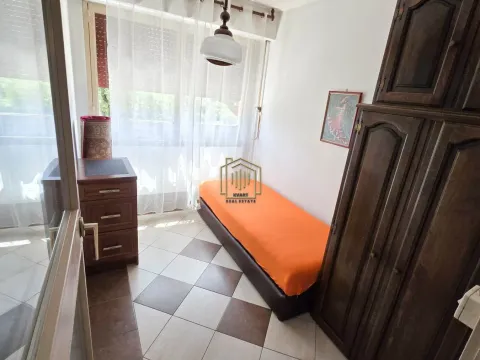 Izdavanje, jednosoban stan, 60m², Blok 5, Podgorica - image 2