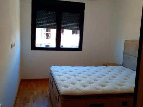 Izdavanje, jednosoban stan, 50m², Zabjelo, Podgorica - image 9