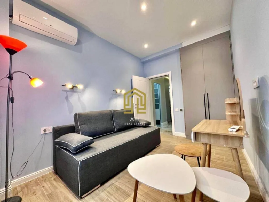 Prodaja, dvosoban stan, 68m², Tivat, Crna Gora
