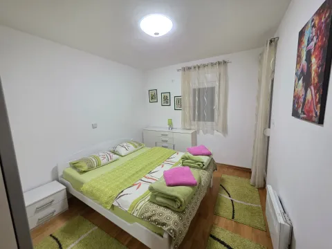 Rent, one bedroom apartment, 47m², Momišići, Podgorica - image 4