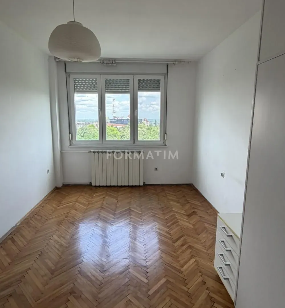 Rent, two bedroom apartment, 66m², Vračar Sve Podlokacije, Beograd