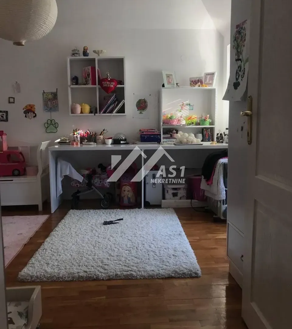 Izdavanje, trosoban stan, 70m², Telep, Novi Sad Sve Podlokacije