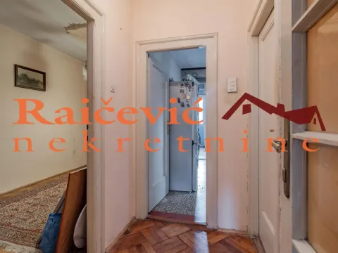 Prodaja, trosoban stan, 77m², Stari Grad, Beograd - image 7