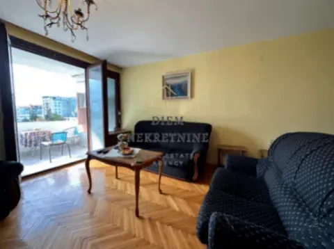 Prodaja, dvosoban stan, 82m², Centar, Bar - image 12