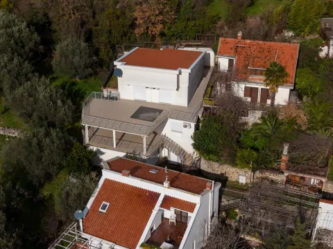 Prodaja, kuća, 207m², Pečurice, Bar - image 1