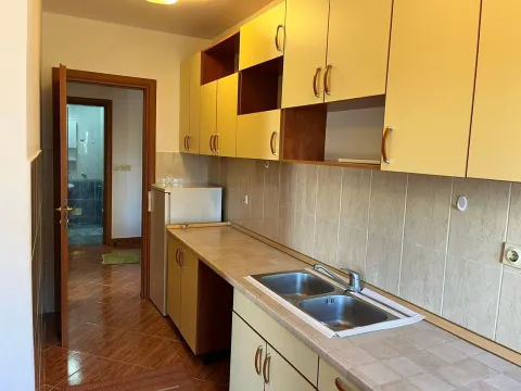 Izdavanje, stan, 57m², Momišići, Podgorica - image 10