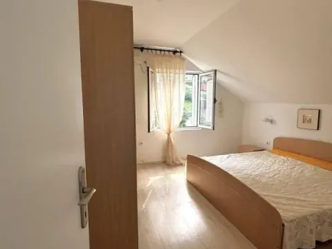 Sale, two bedroom apartment, 73m², Dobrota, Kotor - image 5