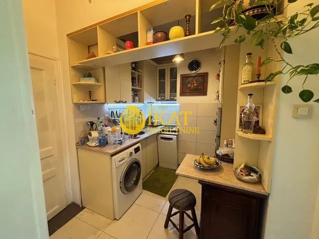 Prodaja, jednosoban stan, 43m², Stari Grad, Beograd