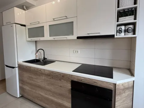 Sale, two bedroom apartment, 72m², City Kvart, Podgorica - image 7