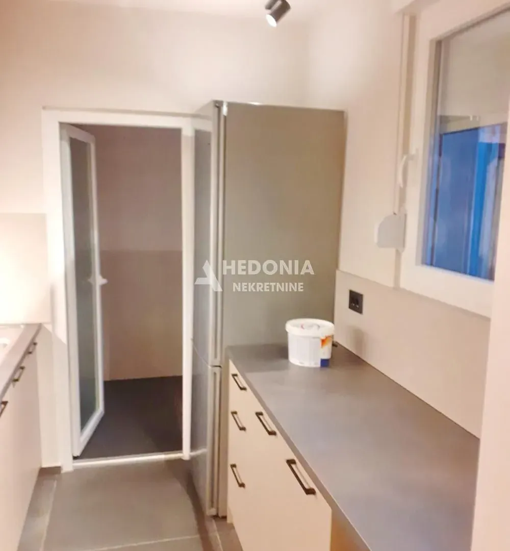 Rent, two bedroom apartment, 66m², Novi Beograd Sve Podlokacije, Beograd