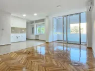 Prodaja, poslovni prostor, 58m², Preko Morače, Podgorica