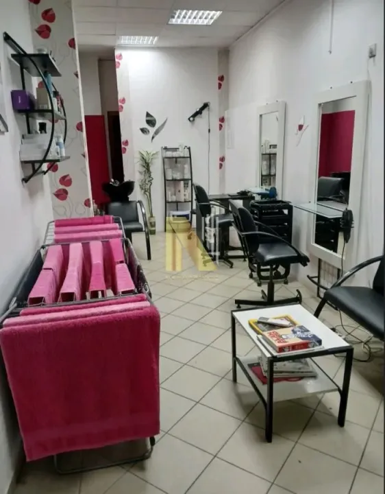 Prodaja, poslovni prostor, 25m², Centar, Novi Sad