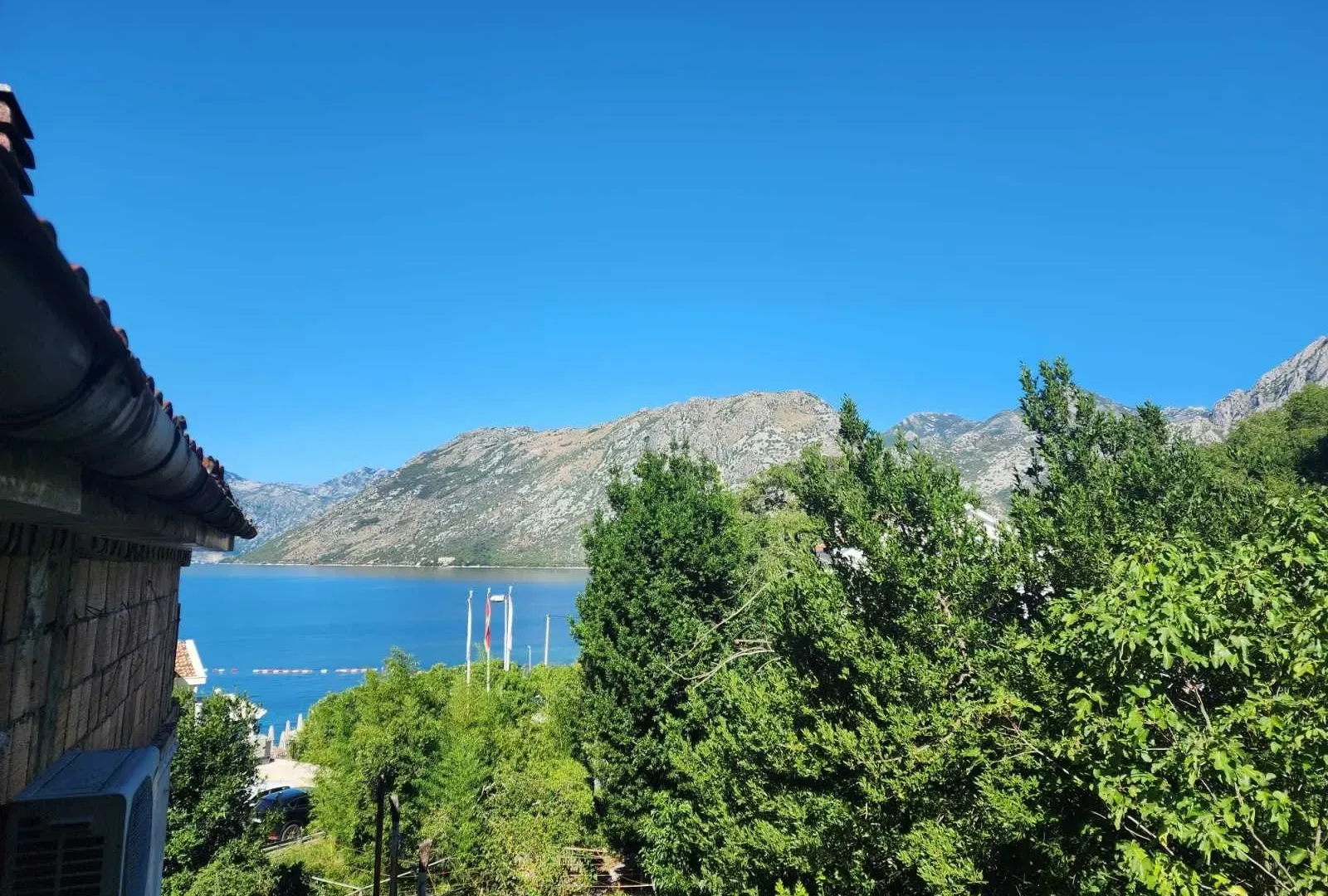 Sale, house, 241m², Dobrota, Kotor