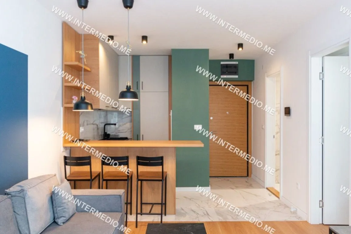 Izdavanje, jednosoban stan, 45m², Bijela, Herceg Novi