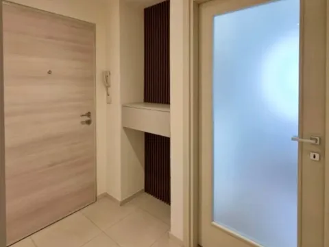 Izdavanje, dvosoban stan, 53m², Zabjelo, Podgorica - image 3