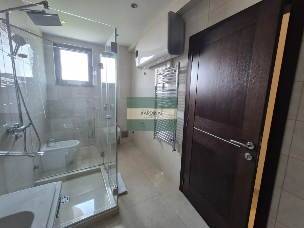 Prodaja, dvosoban stan, 56m², Aqua park, Jagodina