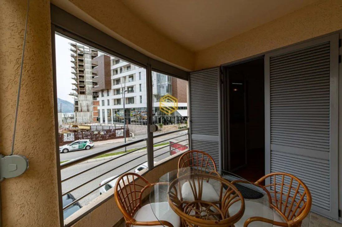 Rent, one bedroom apartment, 67m², Centar, Budva