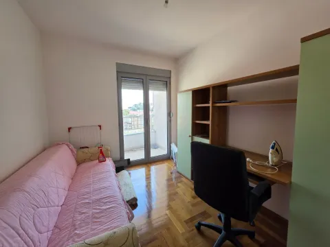 Sale, two bedroom apartment, 65m², Podgorica, Crna Gora - image 22