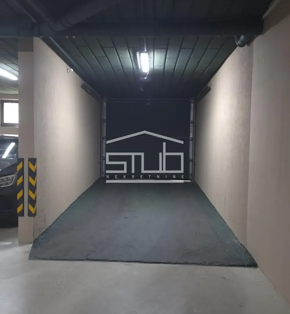 Rent, two bedroom apartment, 60m², Vračar Sve Podlokacije, Beograd