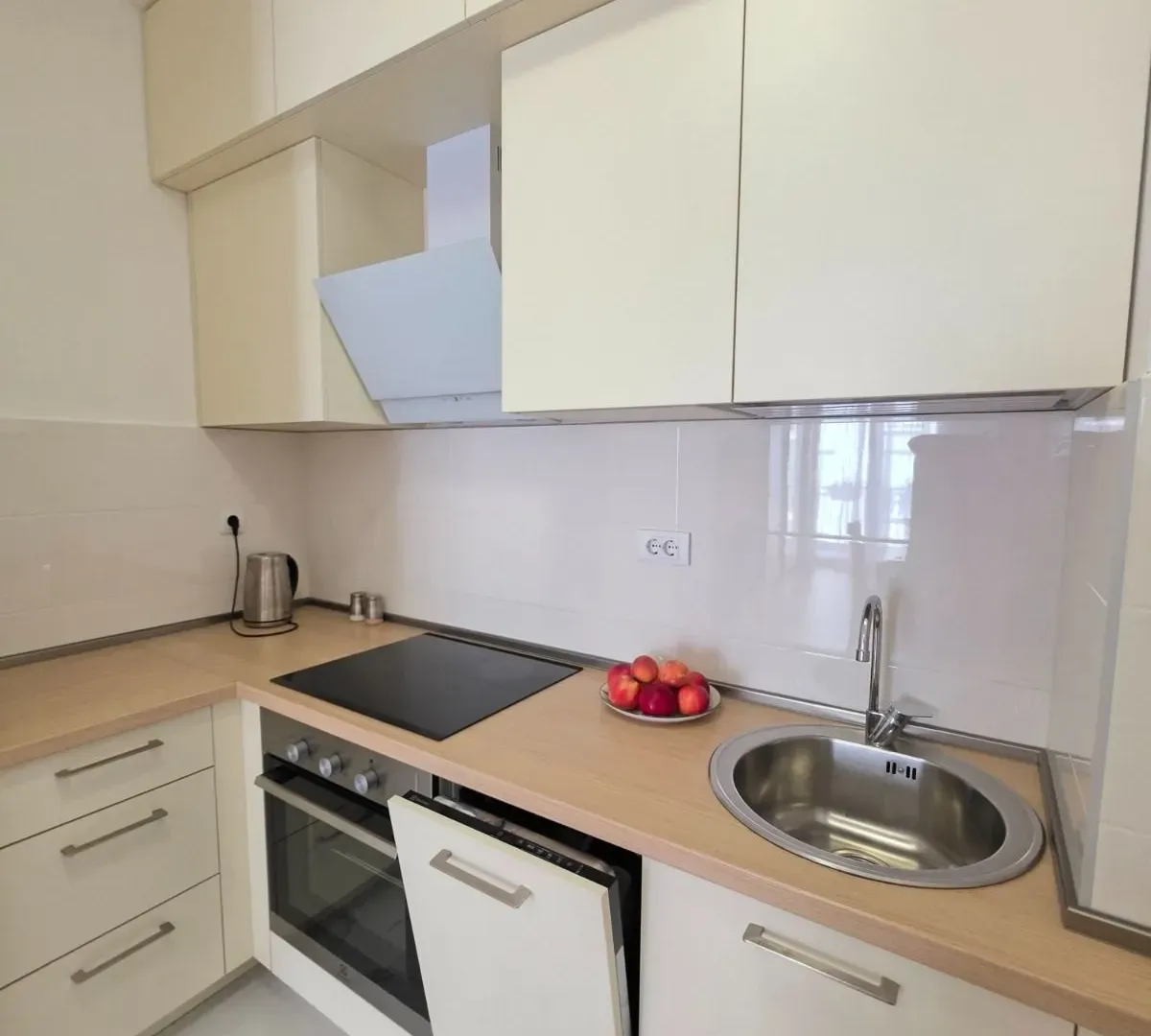 Prodaja, jednosoban stan, 46m², Budva, Crna Gora
