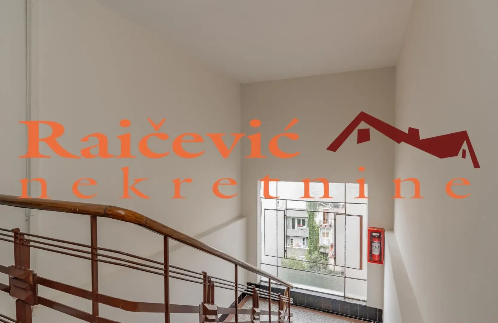 Prodaja, trosoban stan, 77m², Stari Grad, Beograd