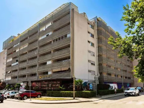 Sale, two bedroom apartment, 85m², Budva, Crna Gora - image 3