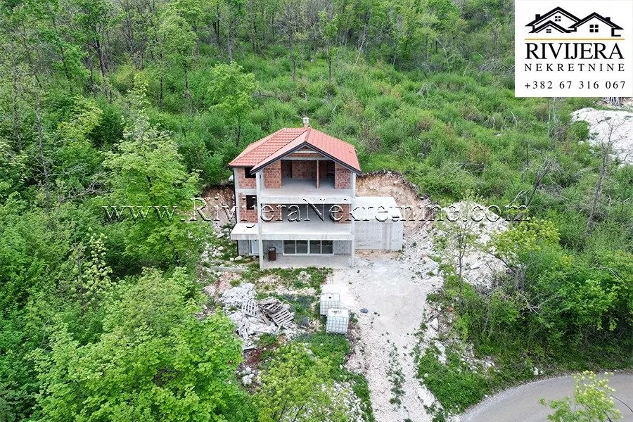 Prodaja, kuća, 200m², Risan, Kotor