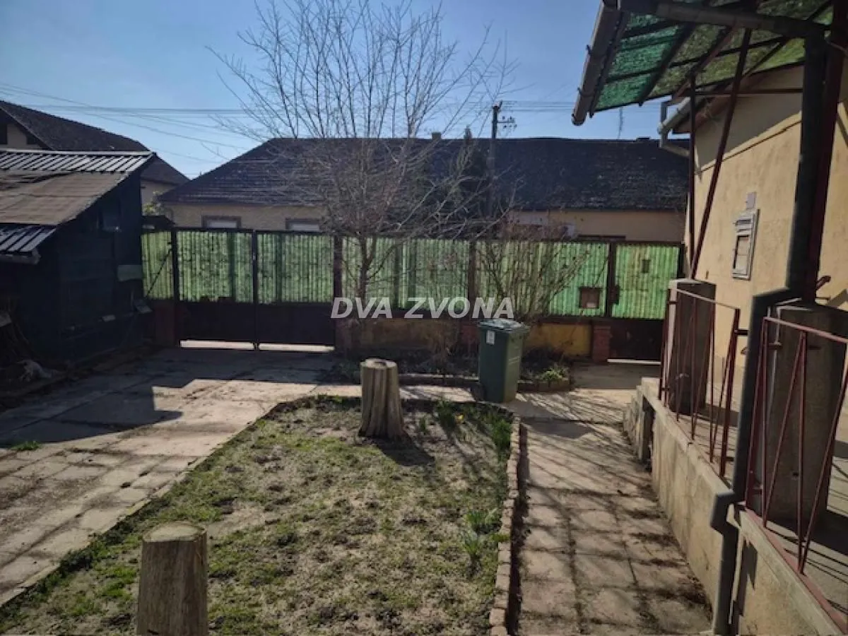 Prodaja, kuća, 114m², Bečej, Novi Sad