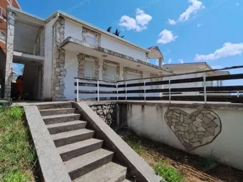 Sale, house, 170m², Šušanj, Bar - image 3