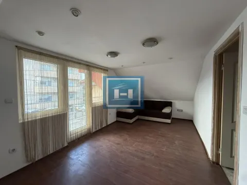 Prodaja, kuća, 350m², Centar, Jagodina - image 29