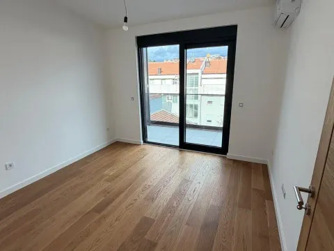 Prodaja, jednosoban stan, 47m², Momišići, Podgorica - image 3